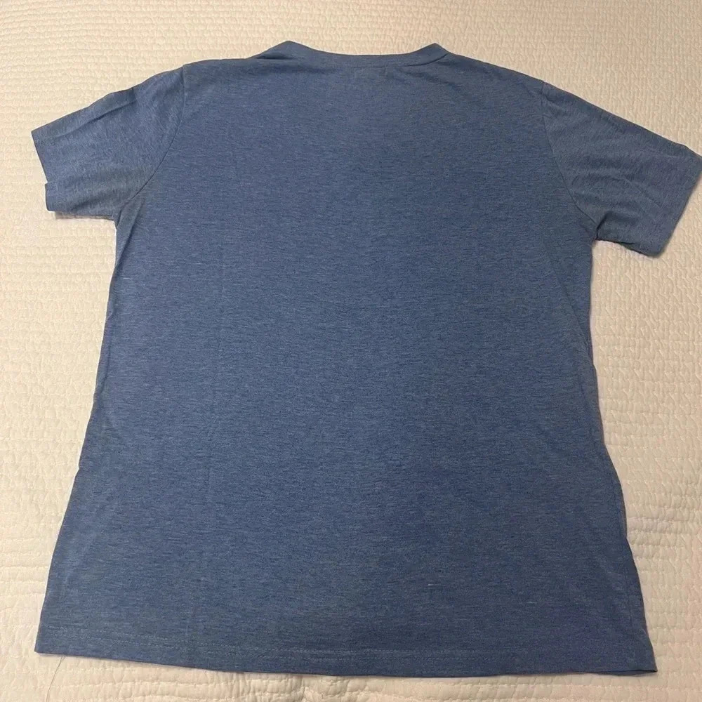 YSK Blue Shirt men’s size xl fits like a medium, v neck short sleeve tee shirt - Picture 4 of 5
